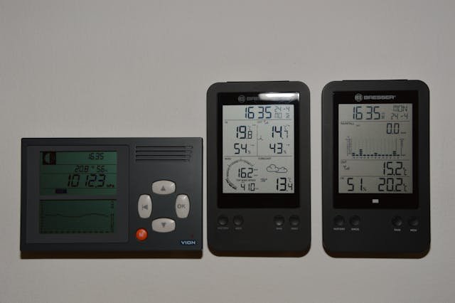 Simplifying the Complex: Writing Smart Thermostat Manuals for Homeowners